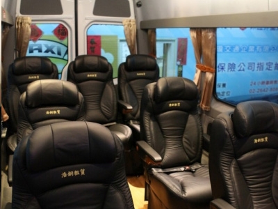 Volkswagen Crafter 保姆車 Volkswagen Crafter 保姆車